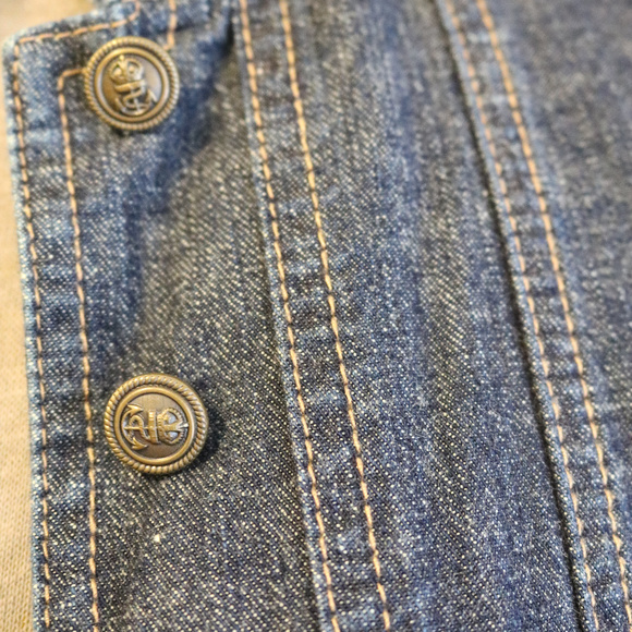 Jean Jacket - Picture 7 of 8